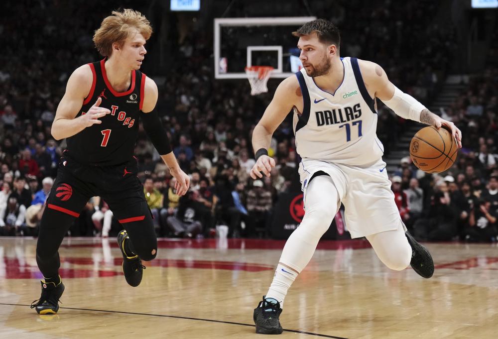 在门前抽射 在门前抽射